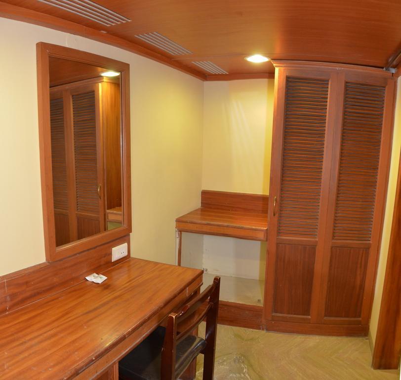 Hotel Raya'S Annexe-1 กุมพาโกนัม ภายนอก รูปภาพ